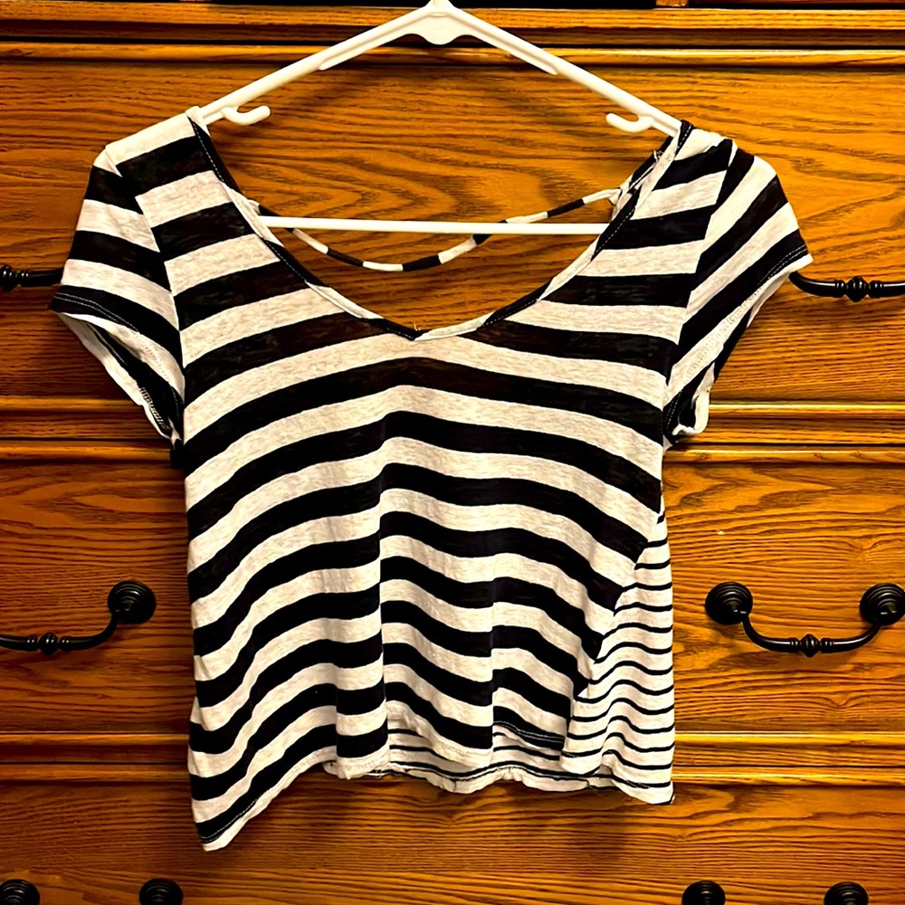 Open back crop top!